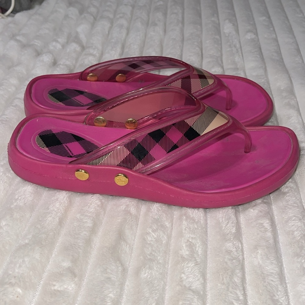 Burberry Pink Plaid Jelly Thong Sandals - Picture 2 of 10